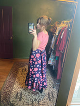 Load image into Gallery viewer, Reversible Christopher and Banks Skirt size 16
