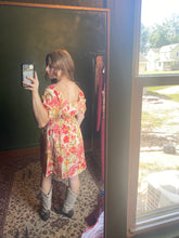 Load image into Gallery viewer, Chloe + Renee Smocked Floral Dress size Large
