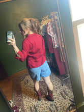 Load image into Gallery viewer, Apostrophe 16P Blouse
