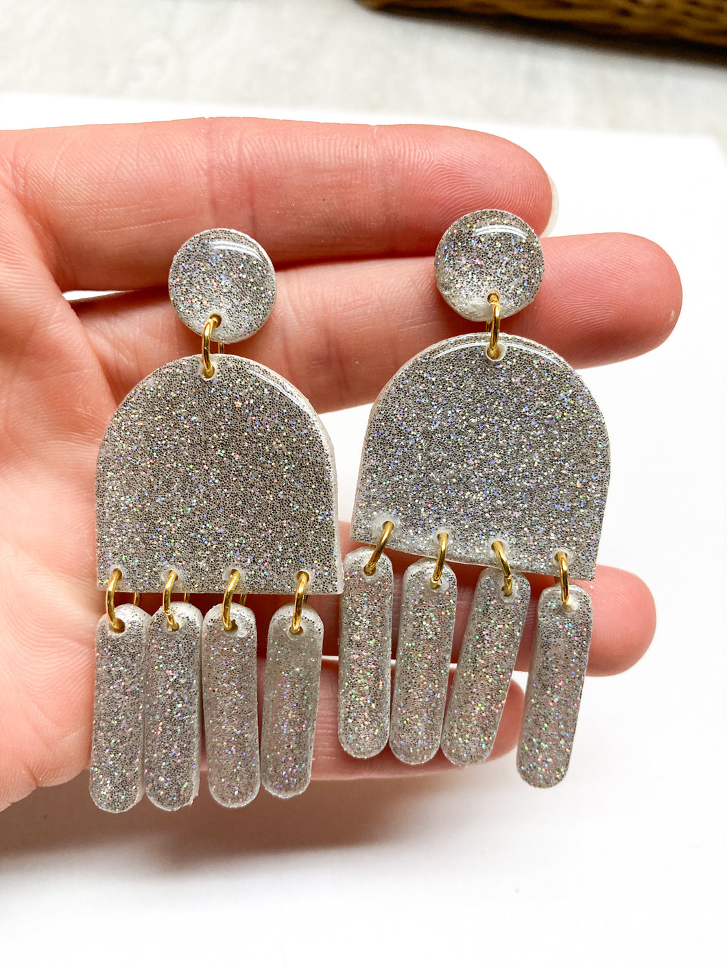 Glitter Dangle